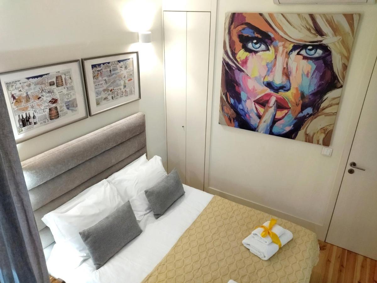 Santa Catarina Patio Apartment - With Washer Machine 포르투 외부 사진