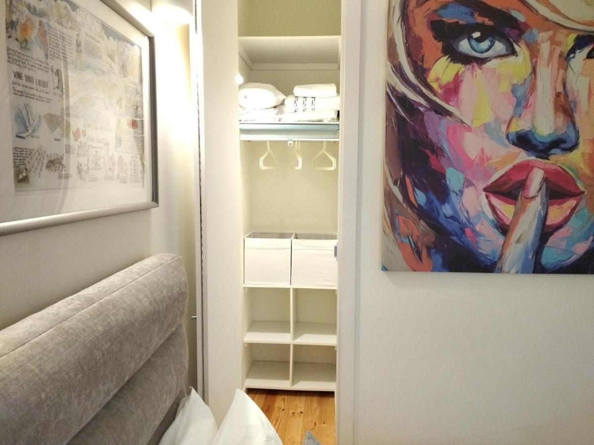 Santa Catarina Patio Apartment - With Washer Machine 포르투 외부 사진