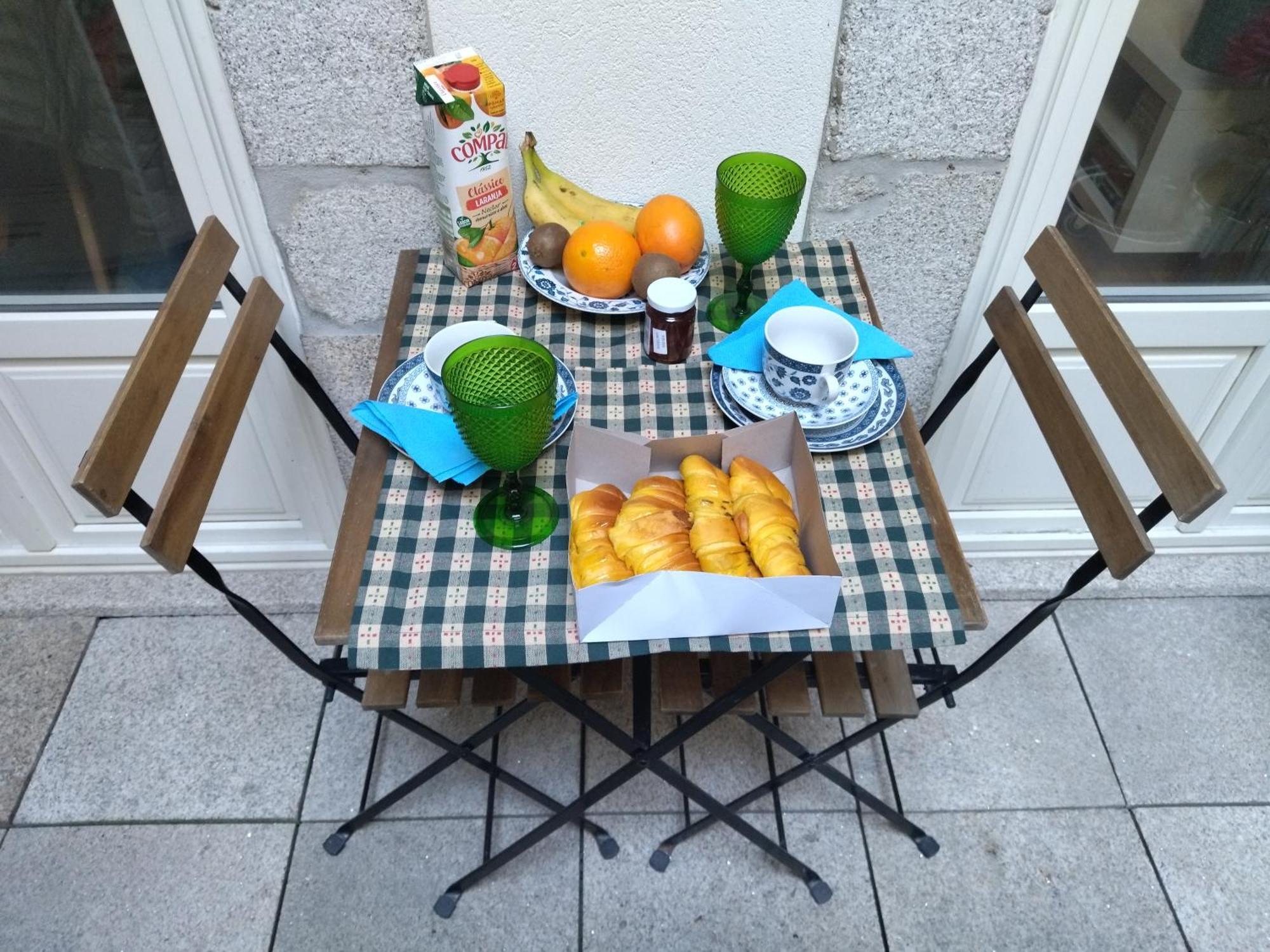 Santa Catarina Patio Apartment - With Washer Machine 포르투 외부 사진